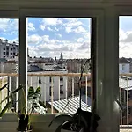 Wonderfull Little Penthouse Near Sacre-Coeur