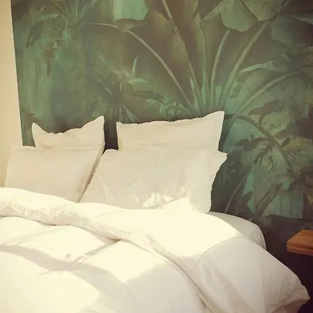 Wonderfull Little Penthouse Near Sacre-coeur * Parigi